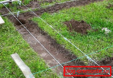 Обележување на страницата пред истурање на фондацијата