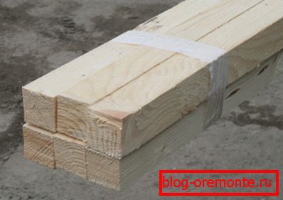 Дрвен зрак од оваа големина лесно се вклопува во патничко возило во кое се поставени задните седишта Дрвен зрак од оваа големина лесно се вклопува во патничко возило во кое се поставени задните седишта