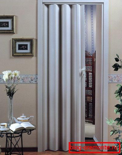 Вратата како хармоника како жанр Вратата како хармоника како жанр