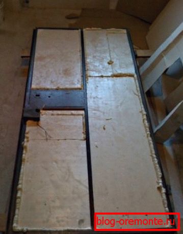 Употребата на пена за изолација на вратата Употребата на пена за изолација на вратата