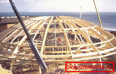 Можете да изградите градба од која било форма и големина од дрво. Можете да изградите градба од која било форма и големина од дрво.