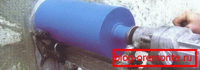 Како да се направи дупка во бетонот Како да се направи дупка во бетонот