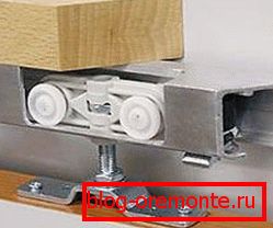 како да ја инсталирате самата лизгачка врата