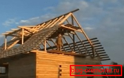 Рамката за покривот во процесот на покривање на гајба Рамката за покривот во процесот на покривање на гајба