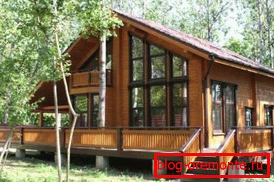 Прекрасна куќа, зошто да не живееш. Прекрасна куќа, зошто да не живееш.