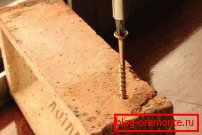Инсталација на завртката за самопреслушување во бетон без дупчење Инсталација на завртката за самопреслушување во бетон без дупчење