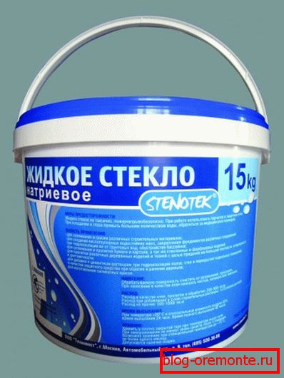 Во фото - натриум течно стакло на домашно производство. Во фото - натриум течно стакло на домашно производство.