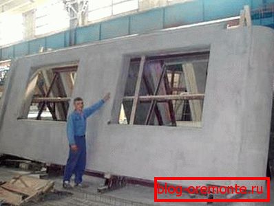 Во фото - армирано-бетонски панел Во фото - армирано-бетонски панел
