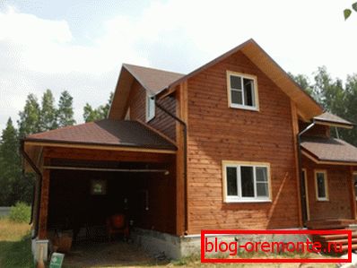 Визуелно сликата на куќата создаде од еден бар Визуелно сликата на куќата создаде од еден бар
