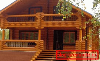 Не брзајте веднаш да ги ставите прозорците и вратите, куќата ќе се намали. Не брзајте веднаш да ги ставите прозорците и вратите, куќата ќе се намали.