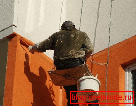 Бојата ќе обезбеди дополнителна заштита за финишот.