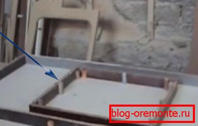 Потопете опаковки назад одвнатре. Потопете опаковки назад одвнатре.