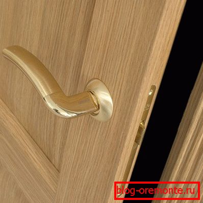 Користење на ekoshpona во обликот на вратата Користење на ekoshpona во обликот на вратата
