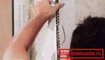 Инсталација на агли на бои завршувајќи ги падините на влезната врата направете го тоа сами