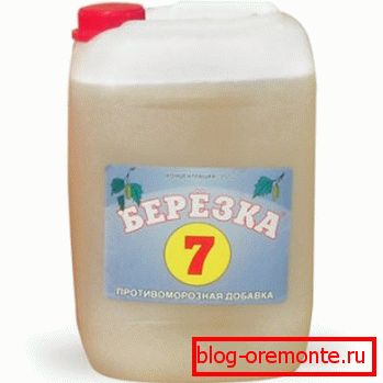 Додаток за антифриз во канал од 5 литри Додаток за антифриз во канал од 5 литри