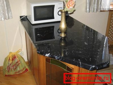 Пластични бетонски столб
