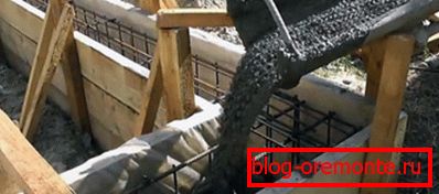 Поставувањето на малтерот во основата е клучна задача во секоја градба. Поставувањето на малтерот во основата е клучна задача во секоја градба.