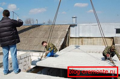 Инсталирање на плочи во приватна куќа Инсталирање на плочи во приватна куќа