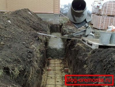 Полнење се препорачува да се води без долги паузи Полнење се препорачува да се води без долги паузи